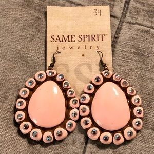SAME SPIRIT EARRINGS